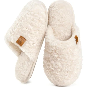 Fuzzy Slip-on Slippers