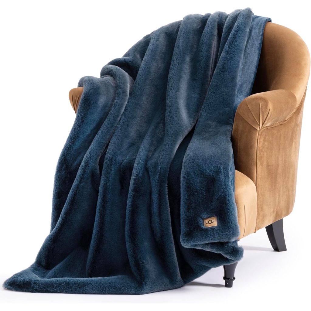 UGG Euphoria Plush Blanket